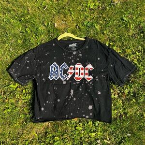 AC/DC cropped woman Tee | Size: Large